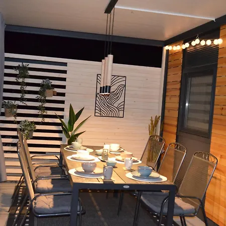 Mobile Lenka * Biograd Na Moru