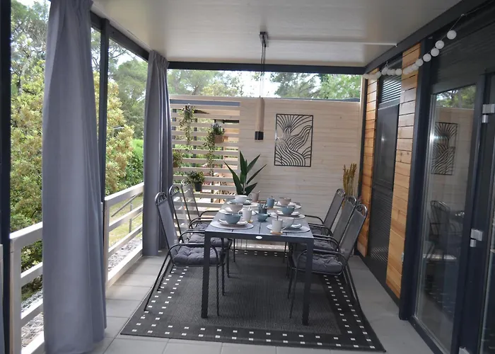 Parque de Campismo Mobile Lenka *